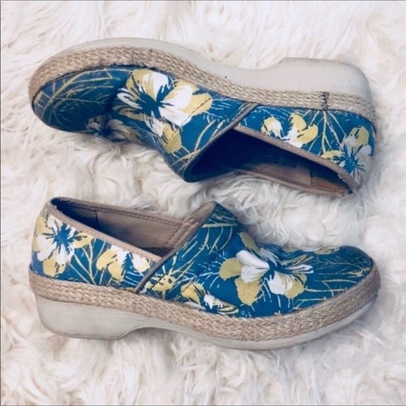Dansko Hawaiian Floral Vegan Canvas Clogs - Picture 1 of 8